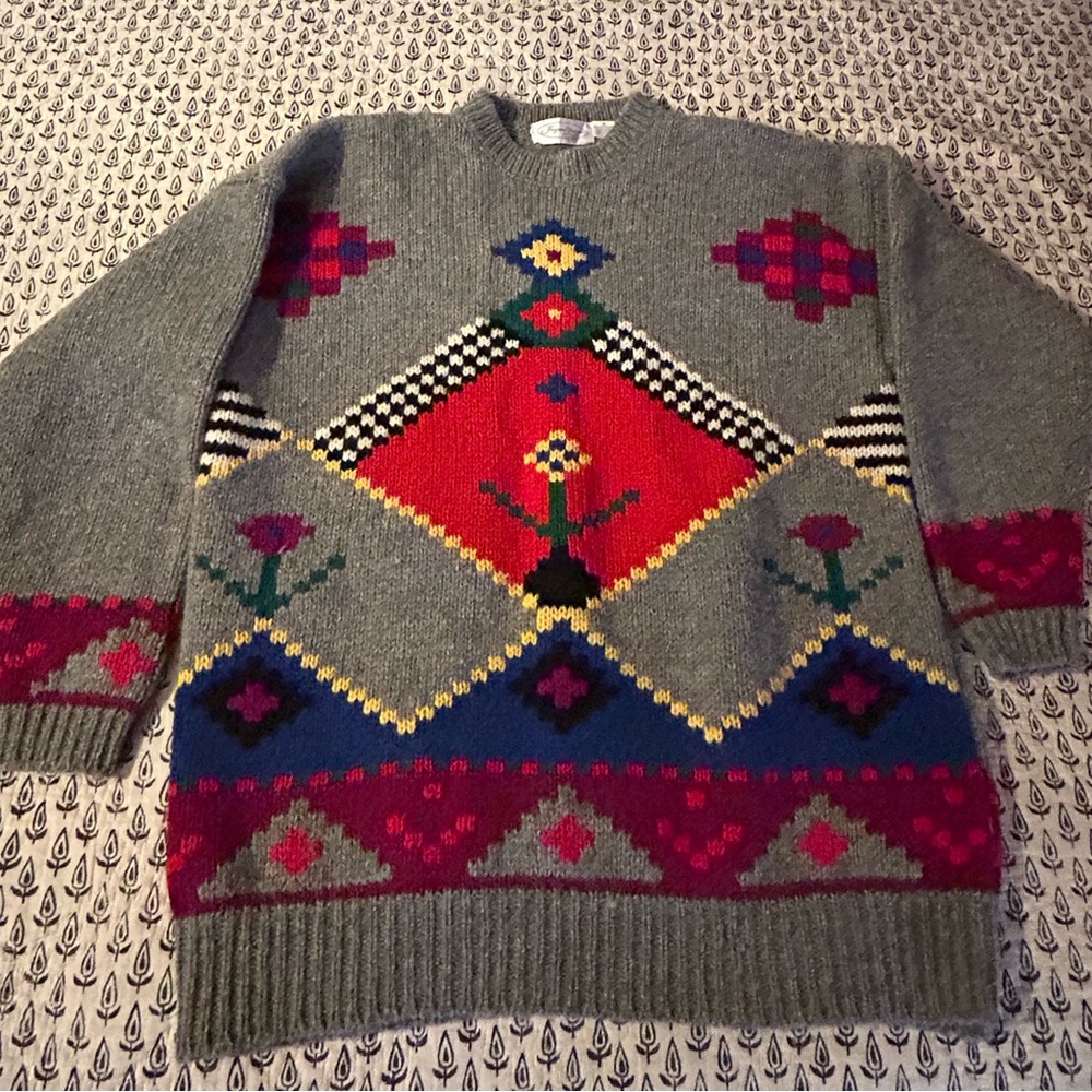 Vintage Gray Patterned 100% Shetland Wool Crewneck Sweater Bright Colorful